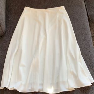 Calvin Klein - White Pleated Midi Skirt - NWT💙
